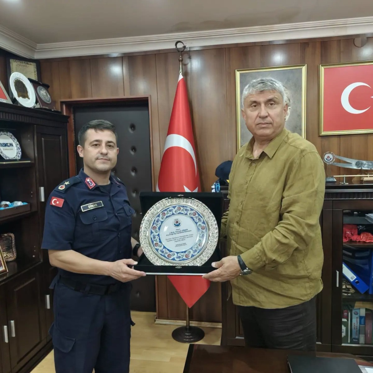 Jandarma Binbaşı Emrah Dinar'dan Başkan Sadık Recep Kara'ya veda ziyareti